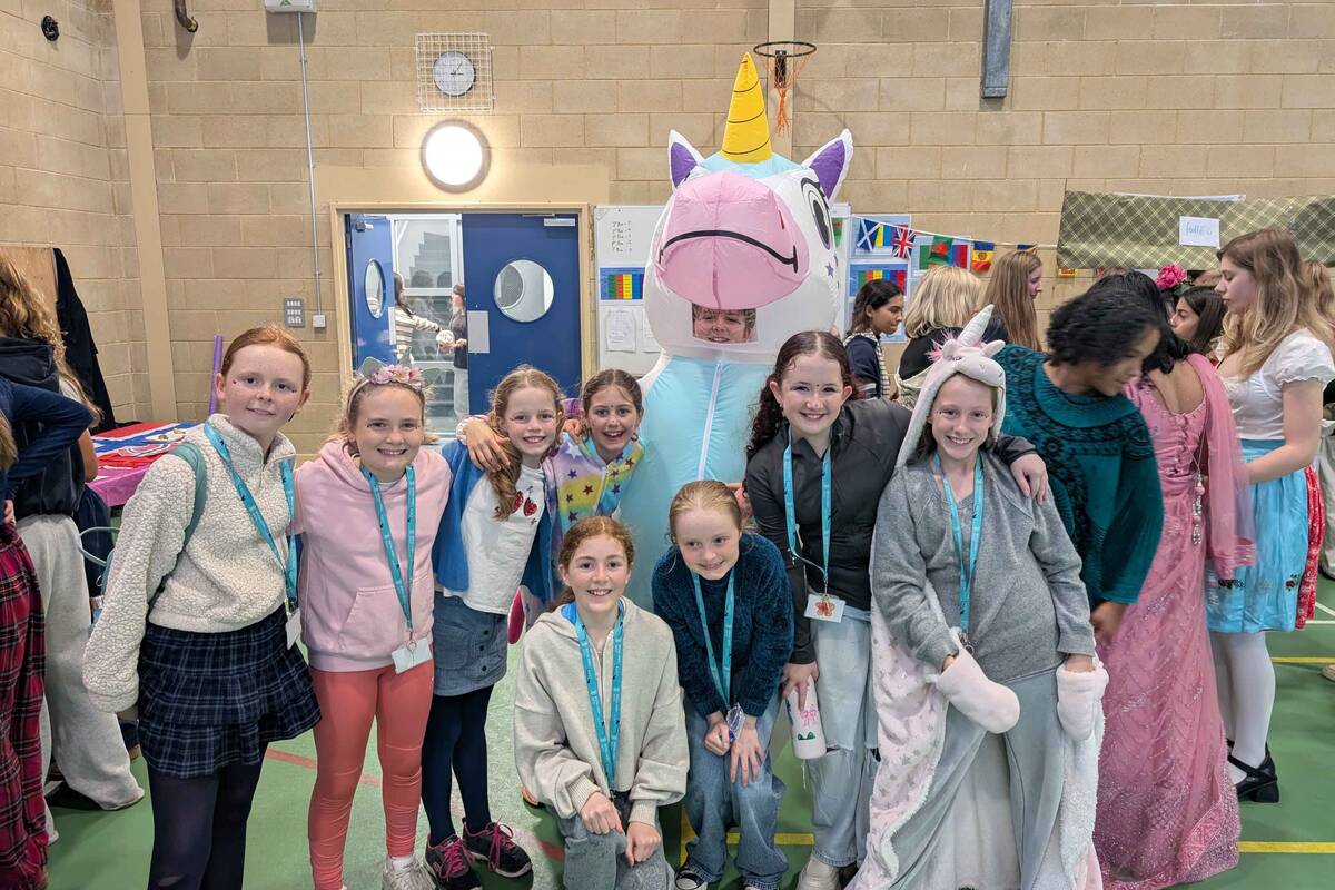 PXL 20251114 140529814