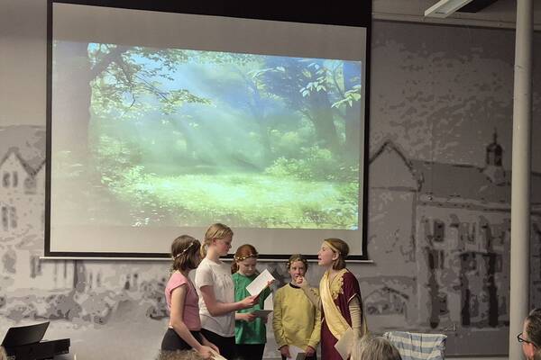 Ee47b493 7a3b 44d3 9fd5 9abb4021e5d9