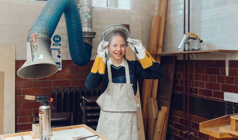 RHS Bath GDST HR 165