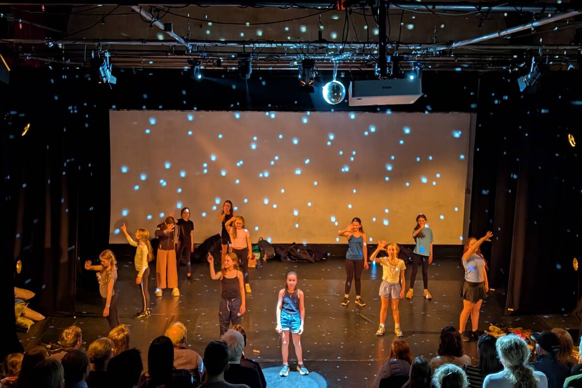 PXL 20260304 190612481