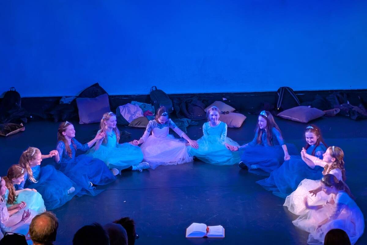 PXL 20260304 194158425