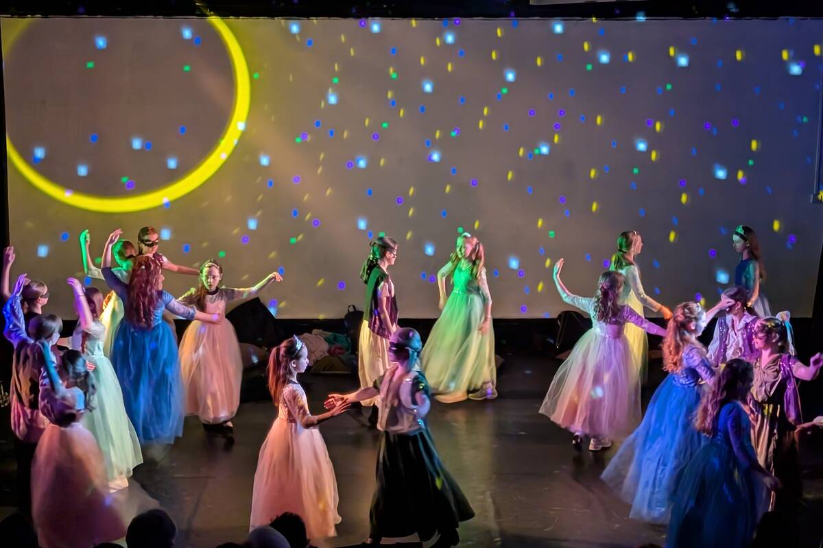 PXL 20260304 192805940 MP