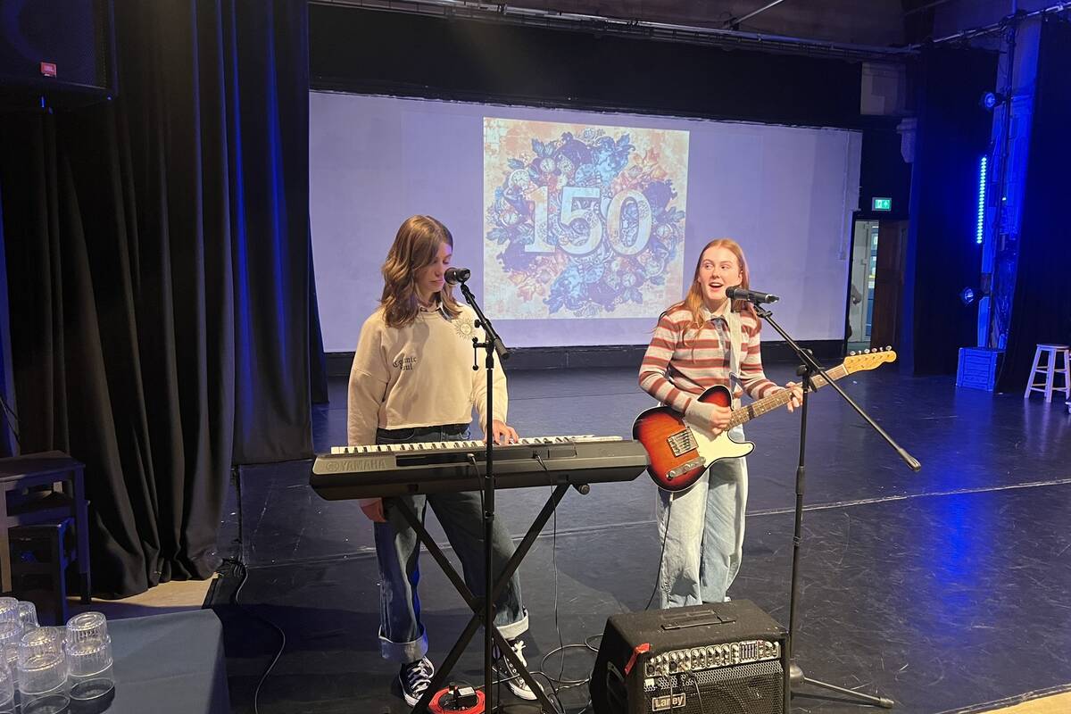 150 minutes for 150 years drama 1