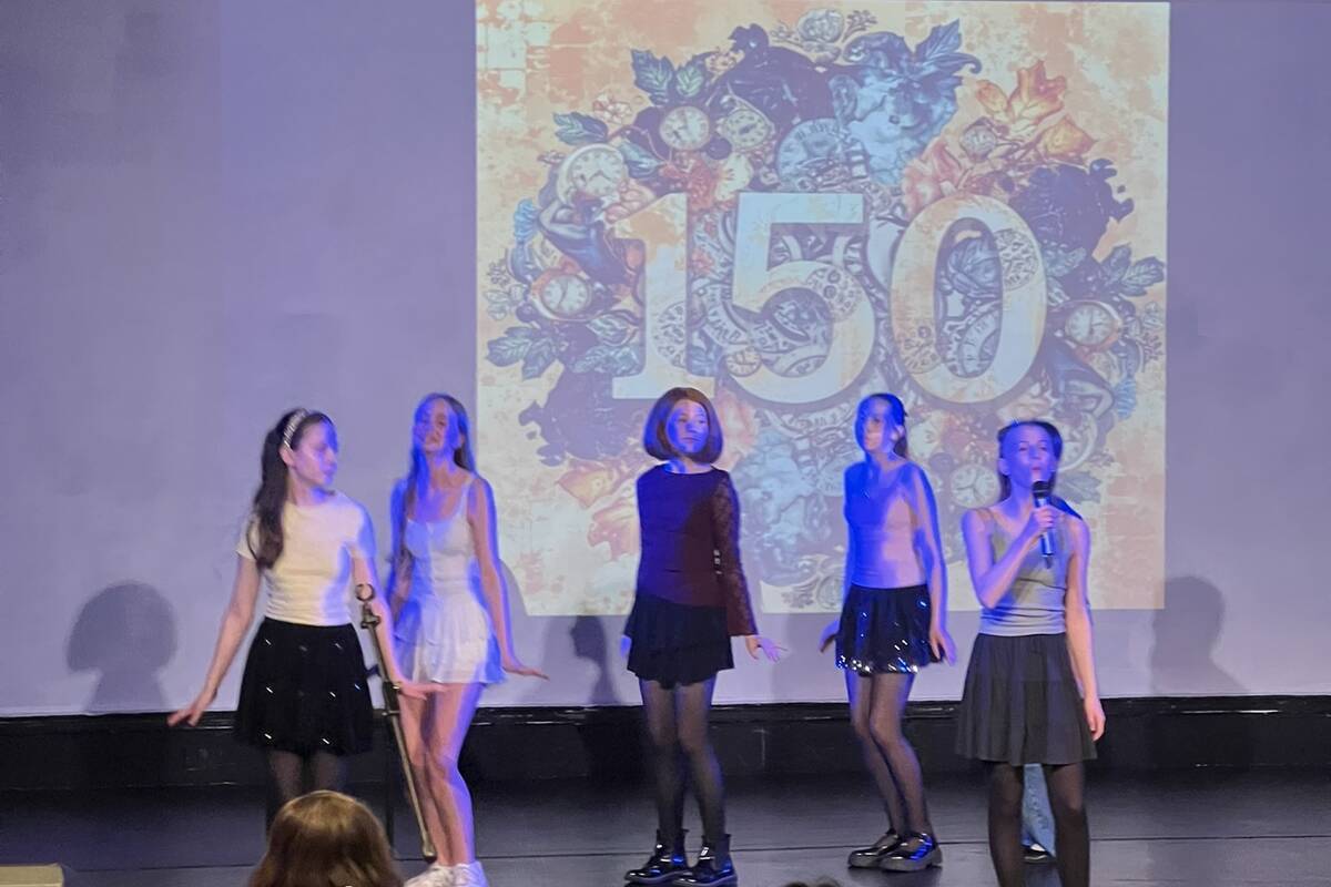 150 minutes for 150 years drama 12