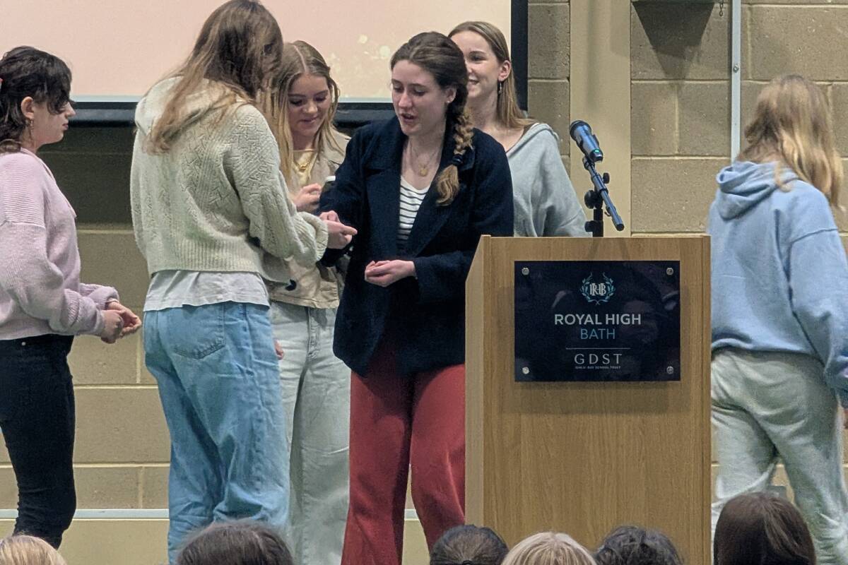 PXL 20260401 081044775